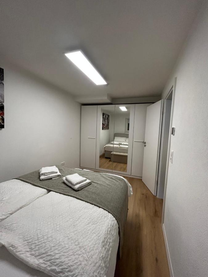 Appartement Souterrainwohnung -
